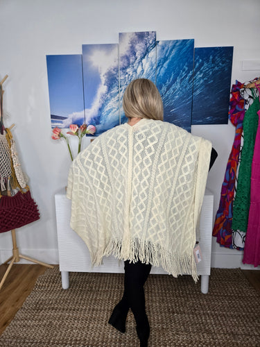 ¿Por Qué Elegir Ruanas y Ponchos? Conoce estos 3 Beneficios Esenciales