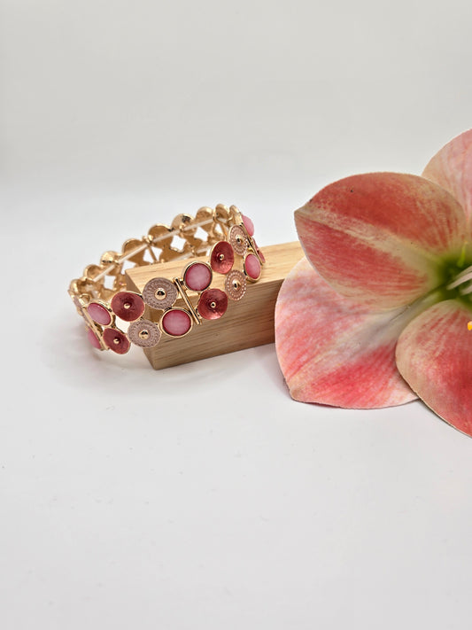 Pink Bracelet, Gold Bracelet, Floral Jewelry, Stretch Bracelet, Elegant Accessories, Boho Chic, Feminine Style, Statement Jewelry, Everyday Glam, Fashion Bracelet