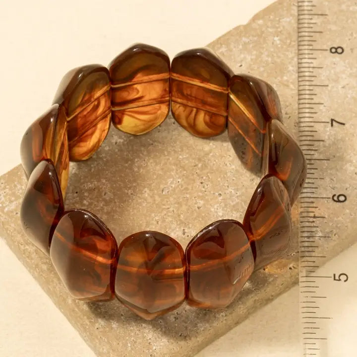 Ivory Oval Resin Stretch Bracelet