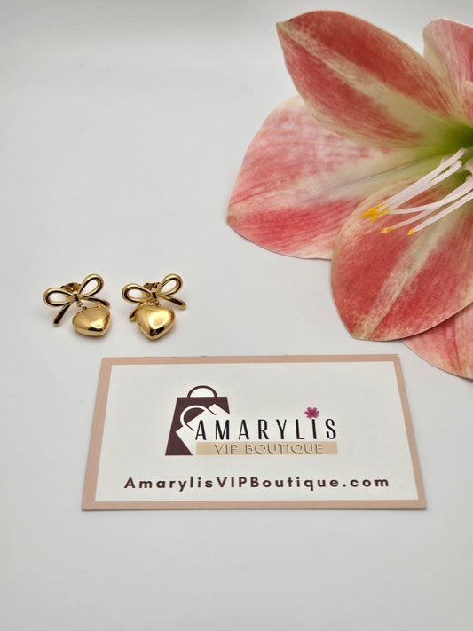 18K Gold Dainty Bow Heart Earrings - Non-Tarnish