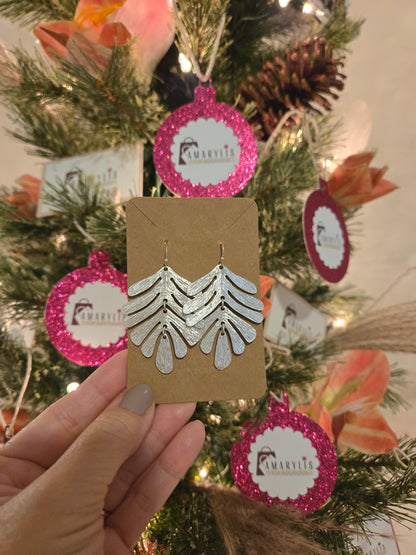 Textured Dangle Earrings with Metallic Leaf Design