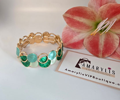 Green bracelet, stretch bracelet, abstract jewelry, circle bracelet, casual bracelet, fun accessories, bold jewelry, unique bracelet, lightweight bracelet, everyday wear, green accessories, boho bracelet.
