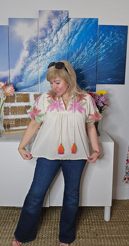 boho blouse, embroidered blouse, feminine style, boho chic, floral top, casual blouse, summer fashion, cream blouse, modest fashion, boho style, artisan top, embroidered fashion, amarylisvipboutique