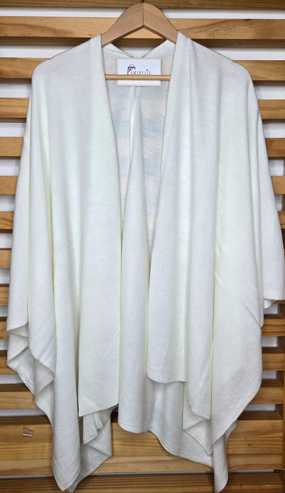 poncho, asymmetrical poncho, striped poncho, boho chic, fall fashion, layering piece, one size, cozy style, women’s fashion