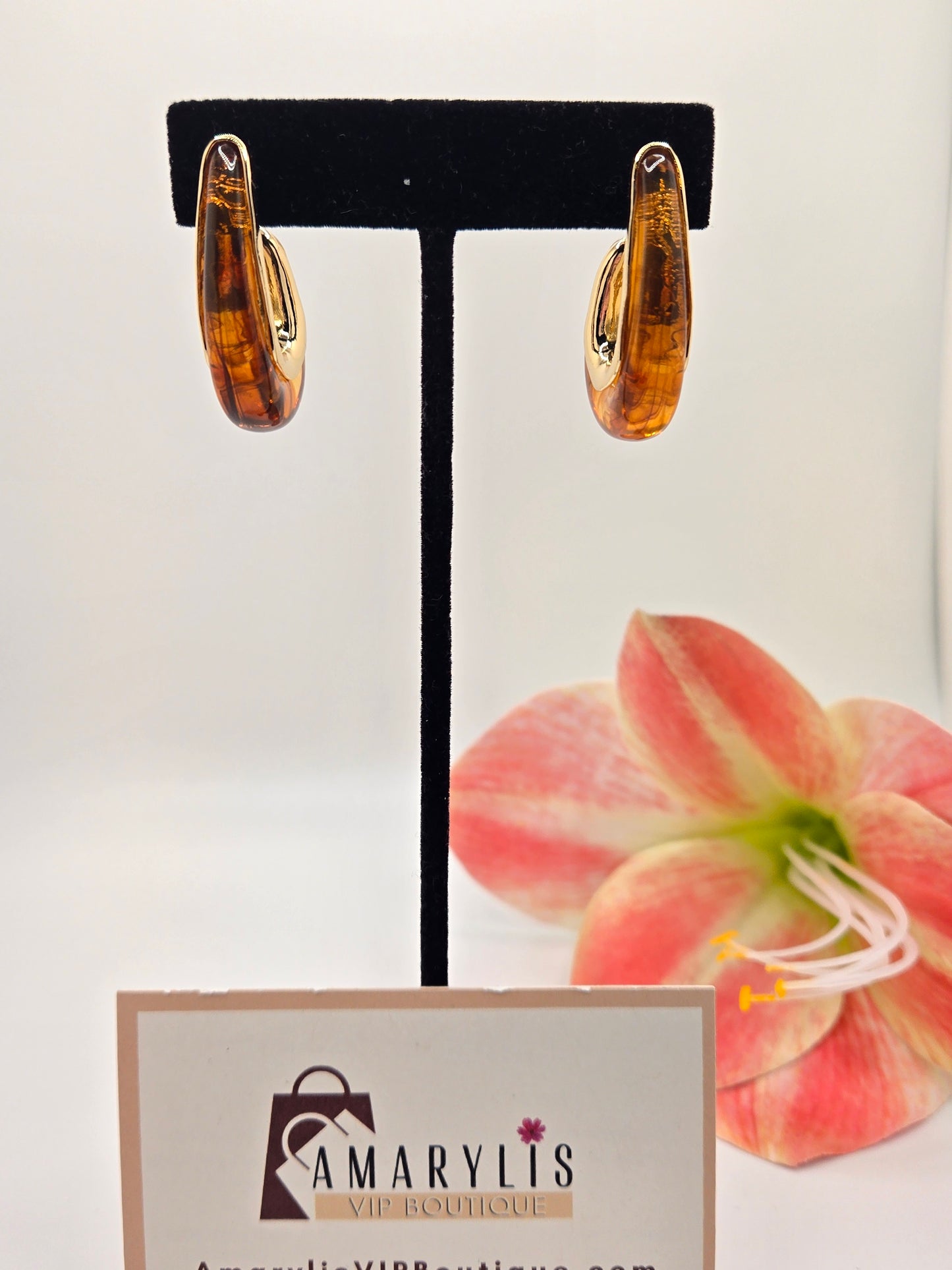 hoop earrings, resin jewelry, oval hoops, modern accessories, fashion earrings, statement hoops, boho chic