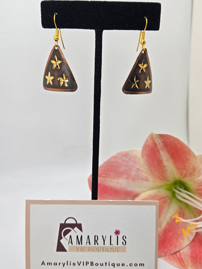 boho earrings, star earrings, gold details, triangle earrings, celestial jewelry, boutique accessories, lightweight earrings, unique design