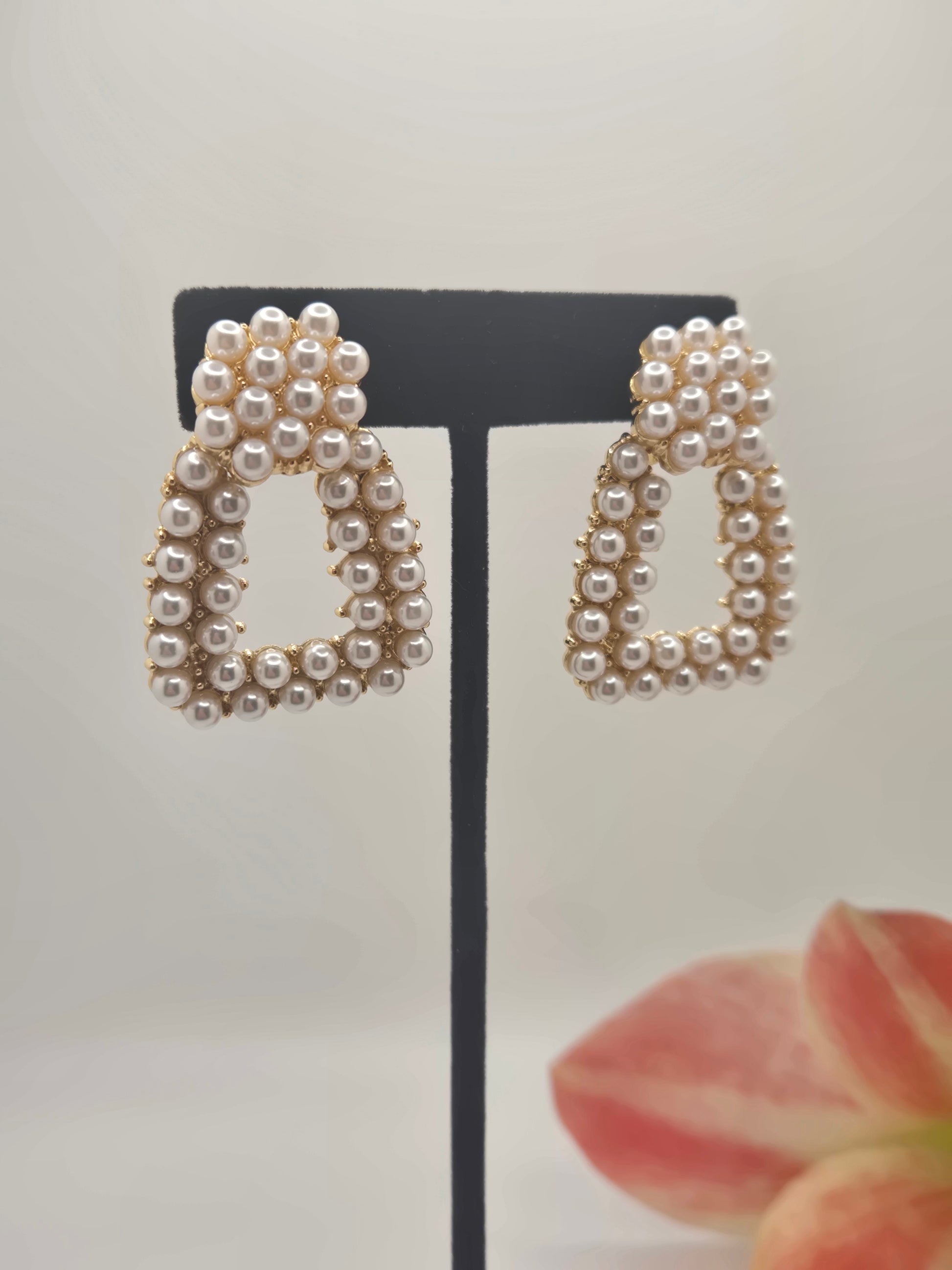 pearl earrings, statement jewelry, hoop earrings, elegant accessories, fashion earrings, versatile earrings, trendy jewelry