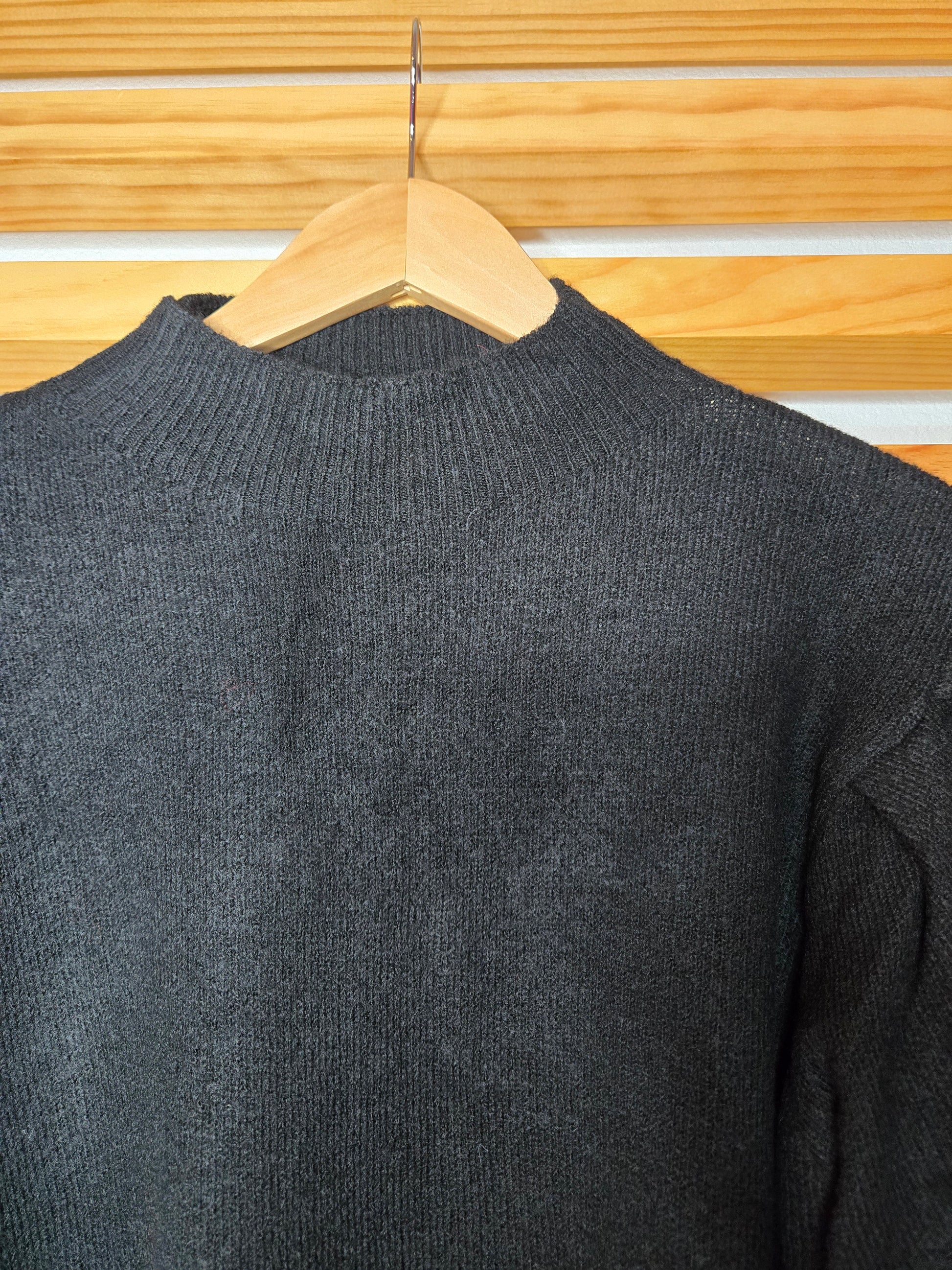 knit sweater, puff sleeve sweater, ribbed sweater, women’s knitwear, cozy fashion, everyday sweater, office outfit, casual chic, fall winter sweater, comfortable fashion