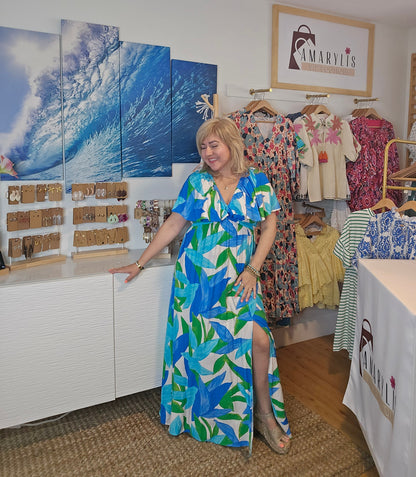 blue, maxi dress, floral print, v-neckline, v-back dress, flutter sleeve, casual dress, front slit, relaxed fit, romantic style, empire waist, amarylisvipboutique, amarylis 