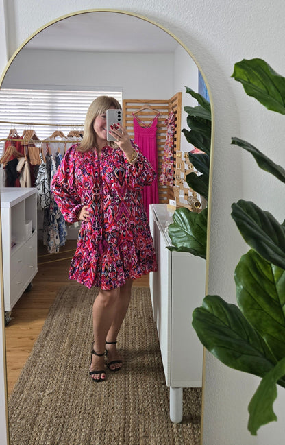 Abstract Pattern Short Dress with Tassel Tie Neck and Long Sleeves