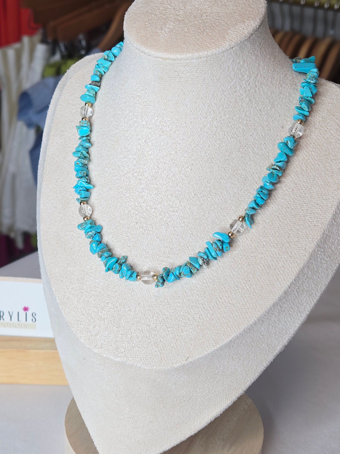 beautiful turquoise pebble stone beaded necklace. Designed to complement both everyday outfits and dressier ensembles, its timeless silhouette adds a subtle pop of color and natural elegance.