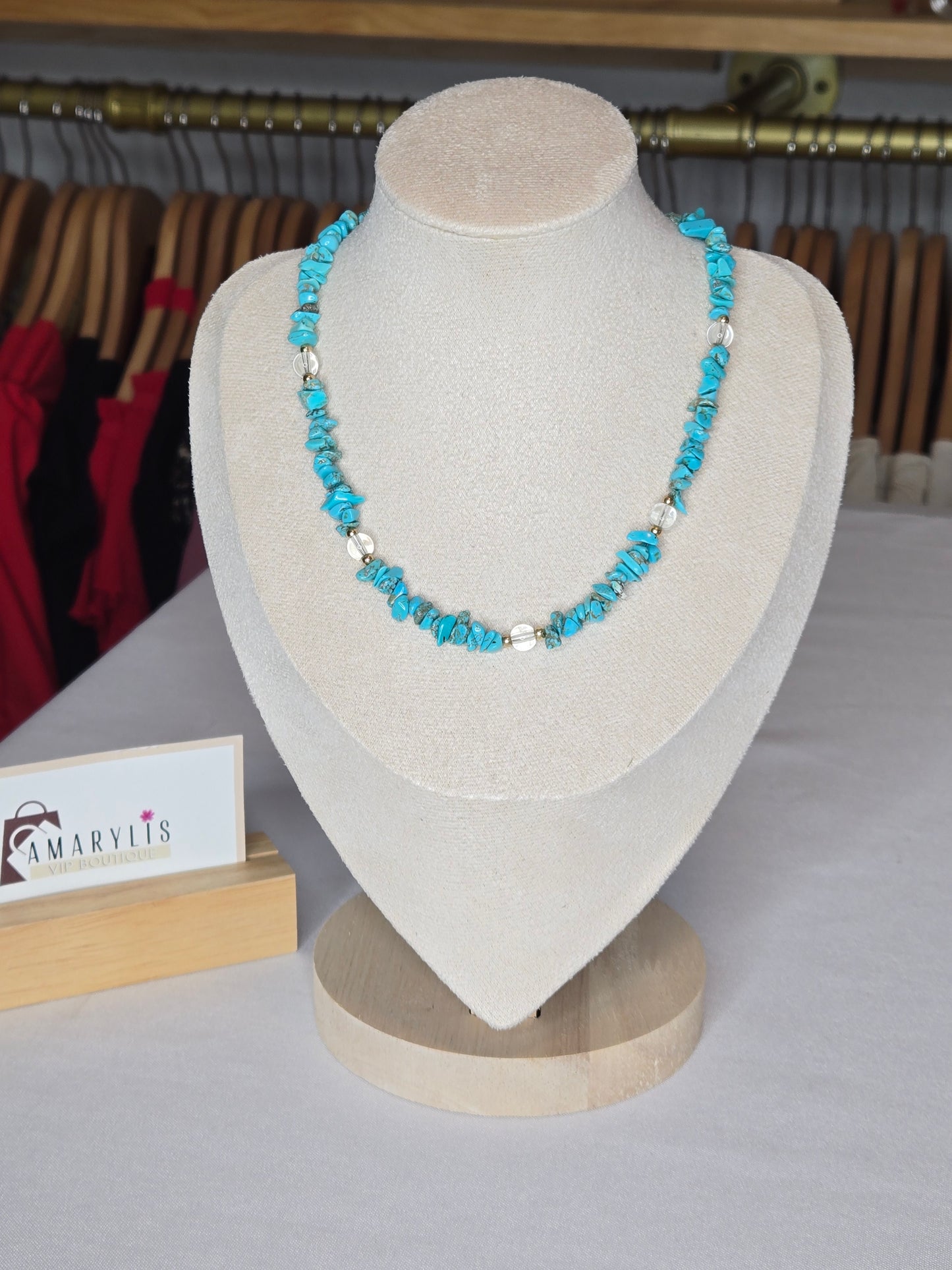 beautiful turquoise pebble stone beaded necklace. Designed to complement both everyday outfits and dressier ensembles, its timeless silhouette adds a subtle pop of color and natural elegance.